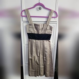 Vera Wang Lavender Label Taupe Pleated Dress Size 0